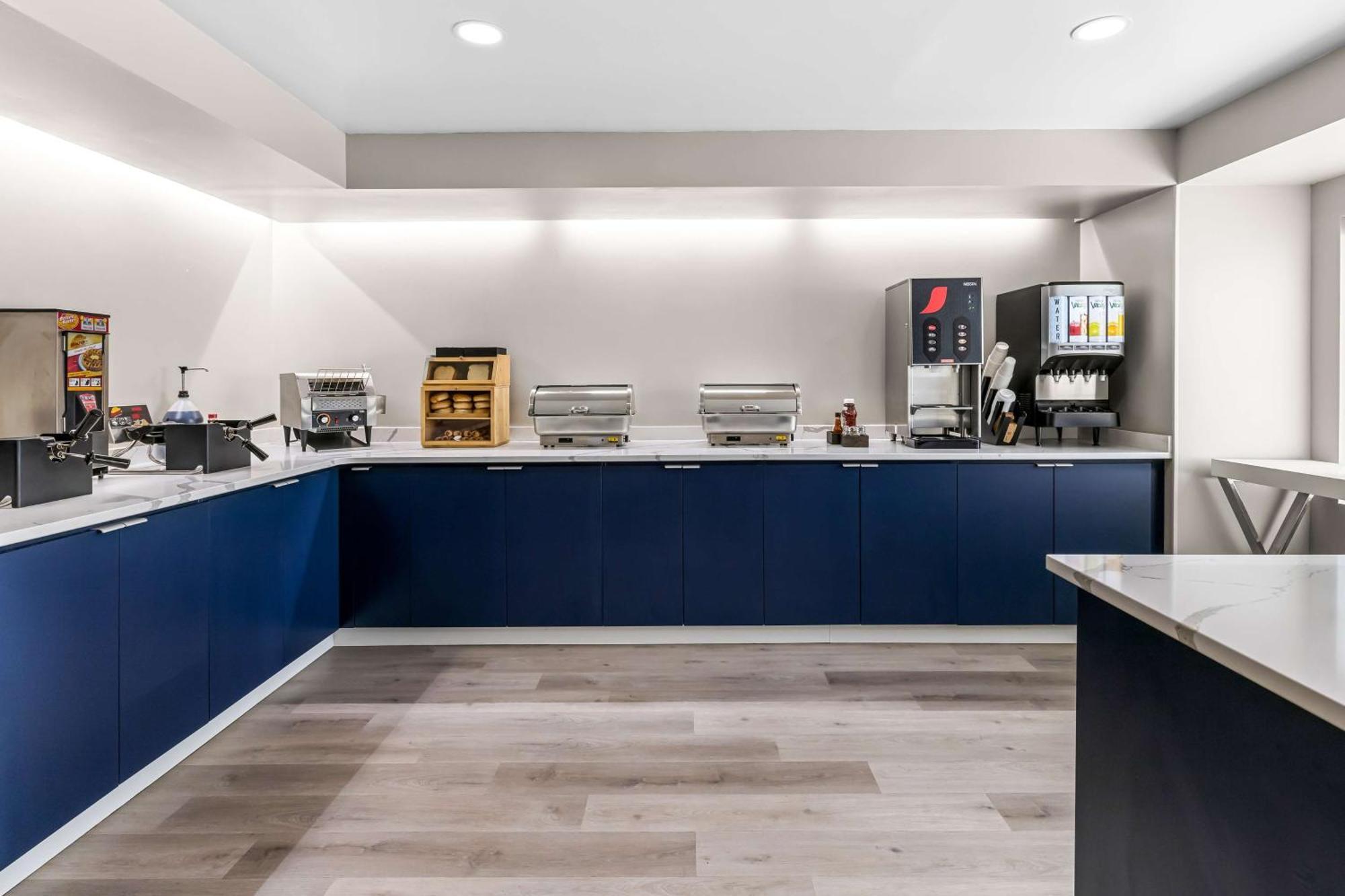 Best Western Buffalo Inn & Suites Kültér fotó