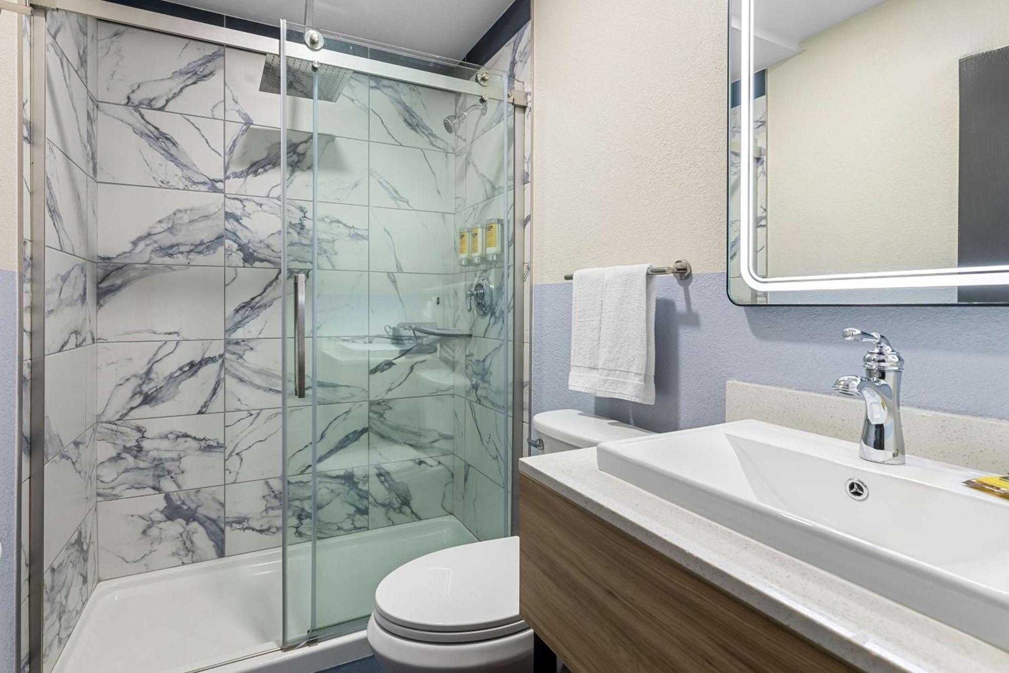 Best Western Buffalo Inn & Suites Kültér fotó